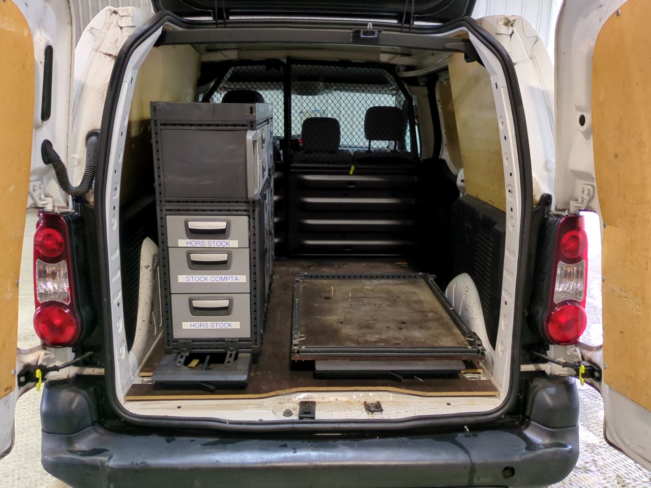 PEUGEOT PARTNER FGN 2014