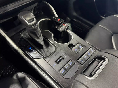 TOYOTA HIGHLANDER XLE 2021