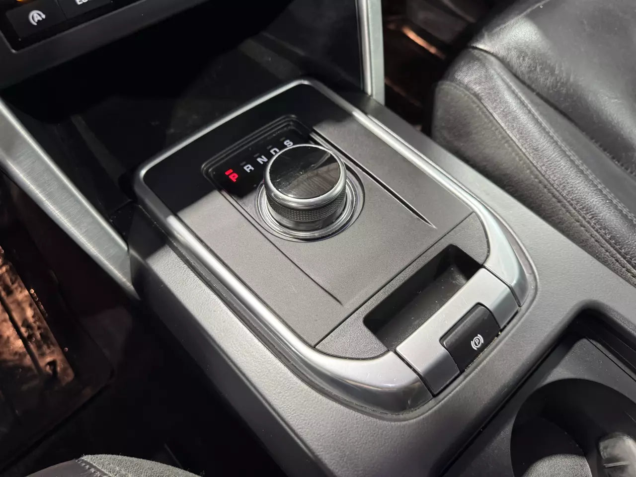 LAND ROVER DISCOVERY SPORT 2017