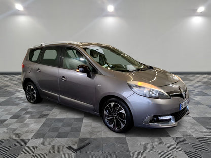 RENAULT GRAND SCENIC 2016