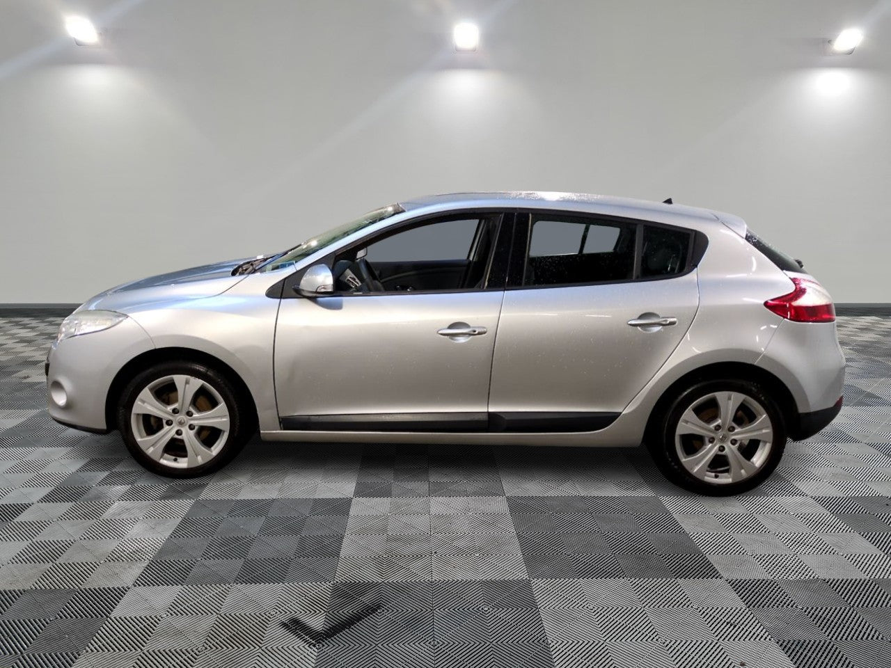 RENAULT MEGANE 2010