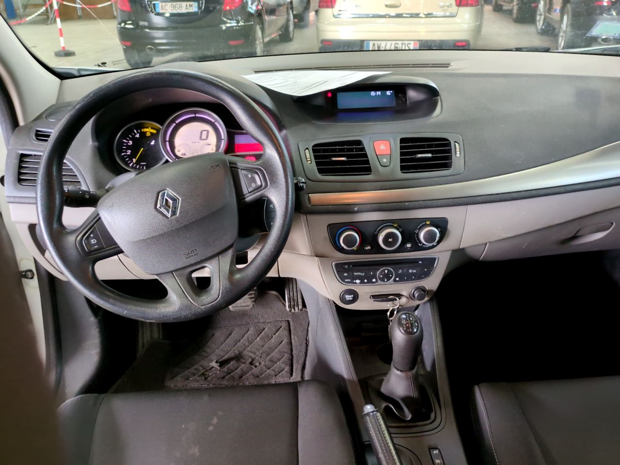 RENAULT MEGANE 2011