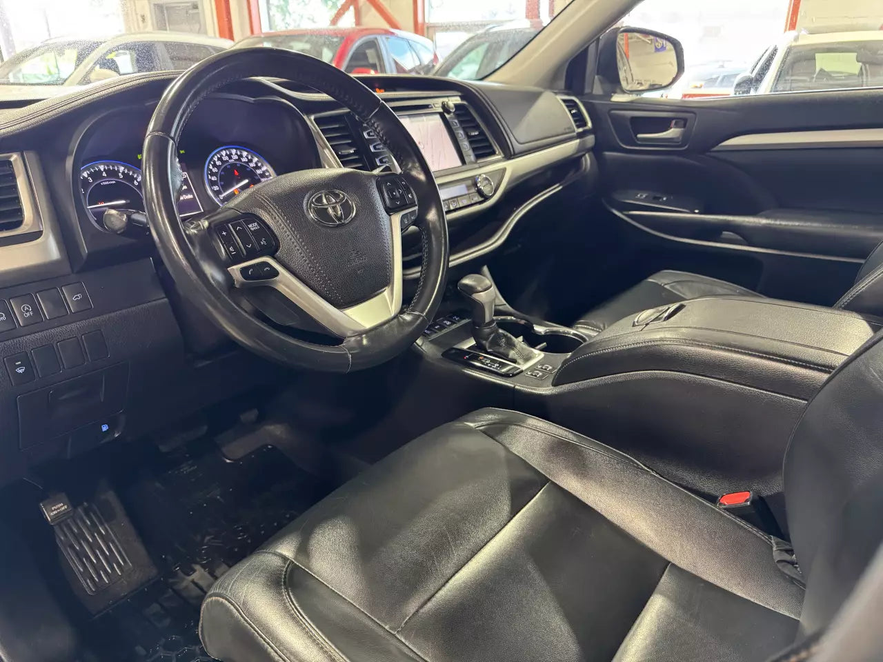 TOYOTA HIGHLANDER XLE 2018