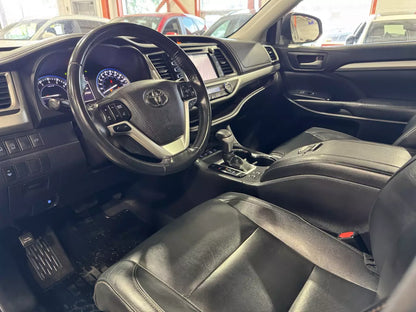 TOYOTA HIGHLANDER XLE 2018