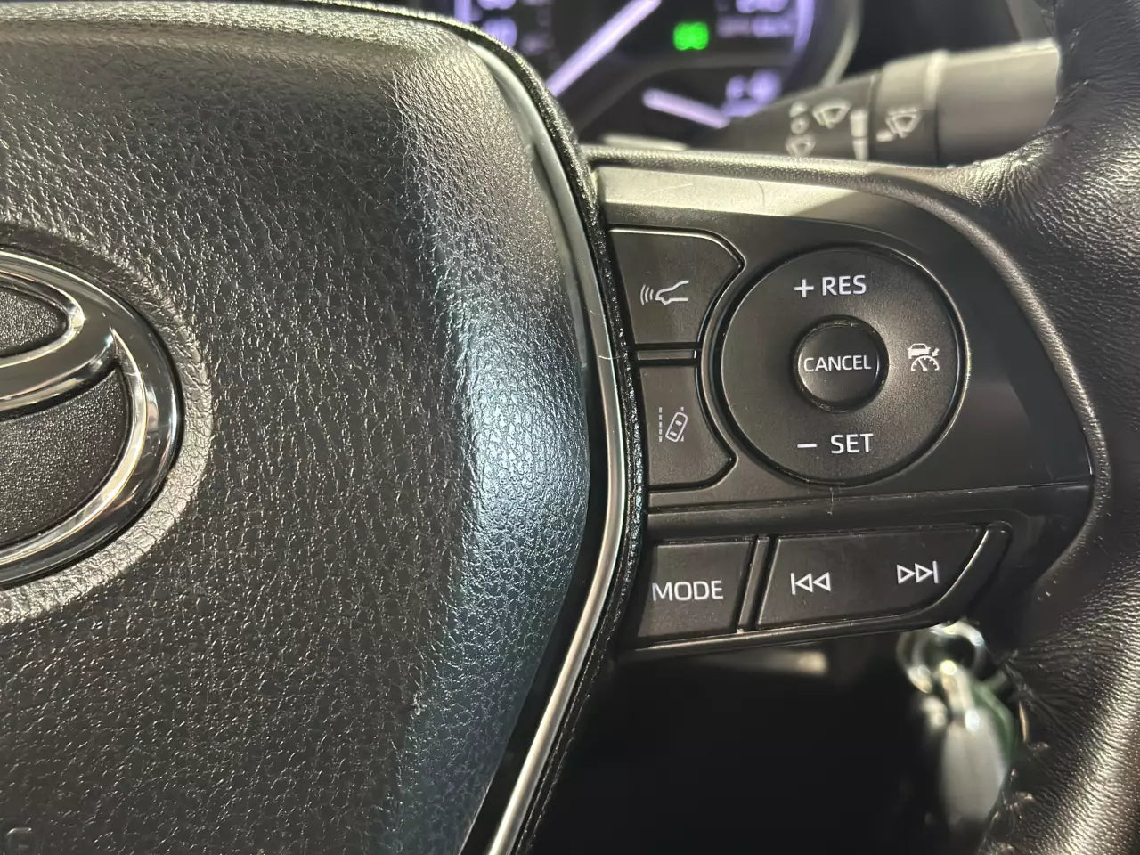 TOYOTA CAMRY SE 2020