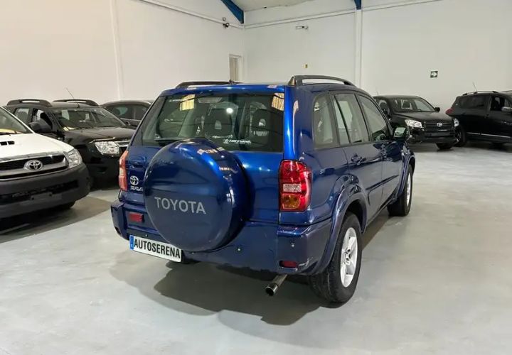 TOYOTA RAV4 2005 D4D
