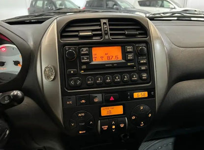 TOYOTA RAV4 2005 D4D