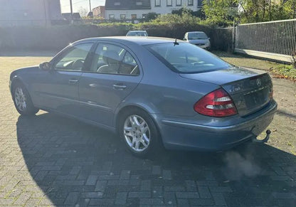 MERCEDES BENZ E 200 2007