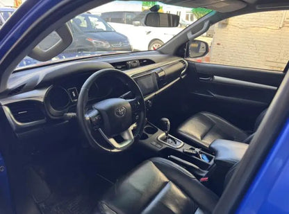 TOYOTA HILUX 2017