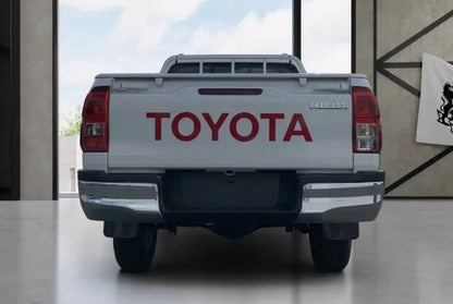 TOYOTA HILUX 2025
