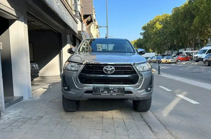 TOYOTA HILUX 2021