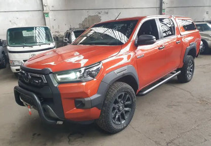 TOYOTA HILUX 2021