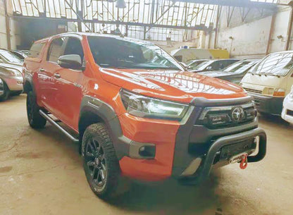 TOYOTA HILUX 2021