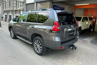 TOYOTA LAND CRUISER 2018
