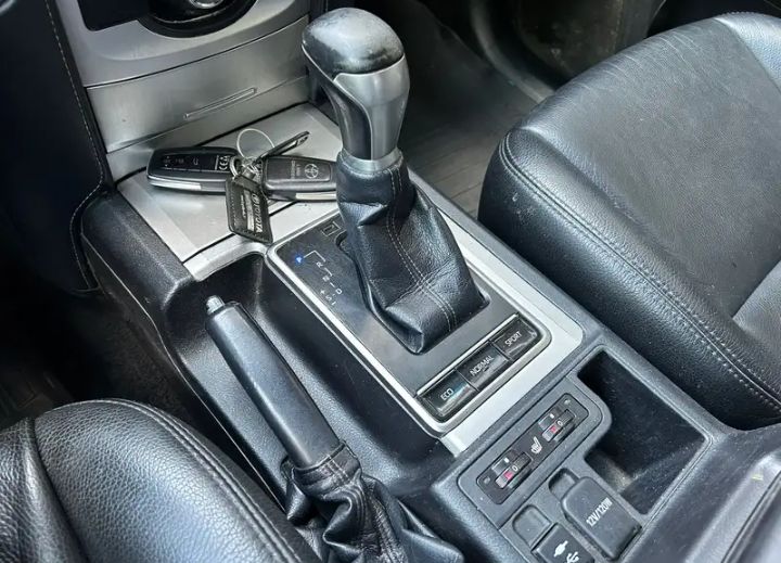 TOYOTA LAND CRUISER 2018