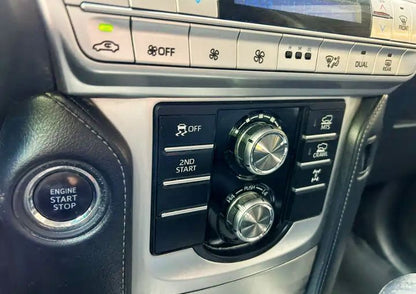 TOYOTA LAND CRUISER 2018