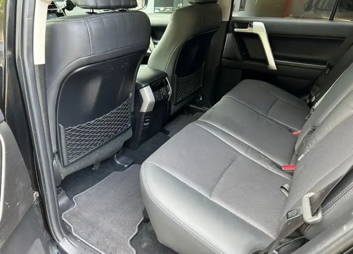 TOYOTA LAND CRUISER 2018