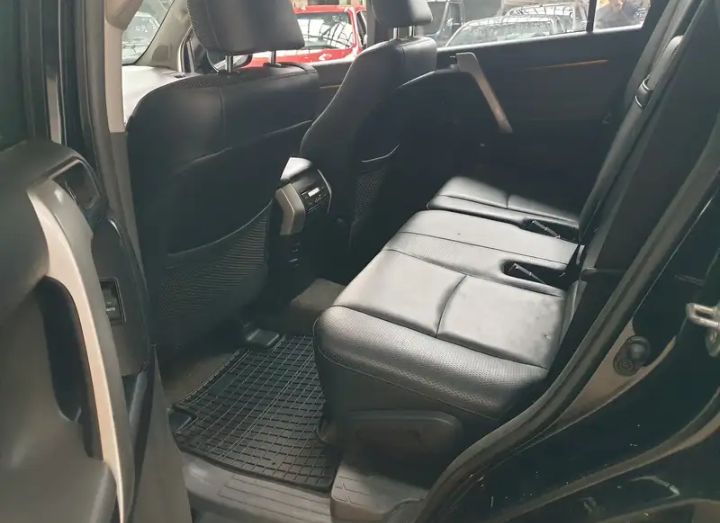 TOYOTA LAND CRUISER D4D