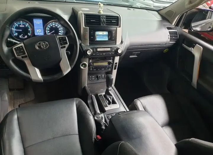 TOYOTA LAND CRUISER D4D