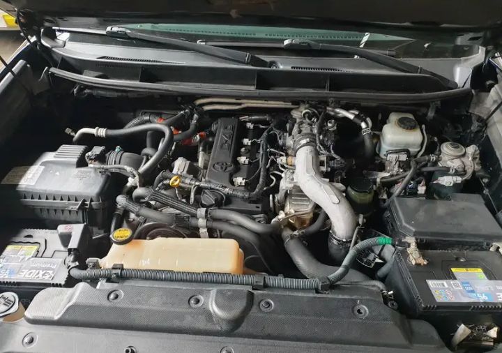 TOYOTA LAND CRUISER D4D