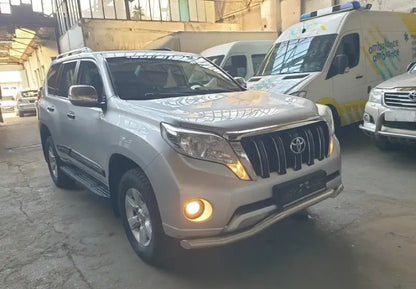 TOYOTA LAND CRUISER 2015