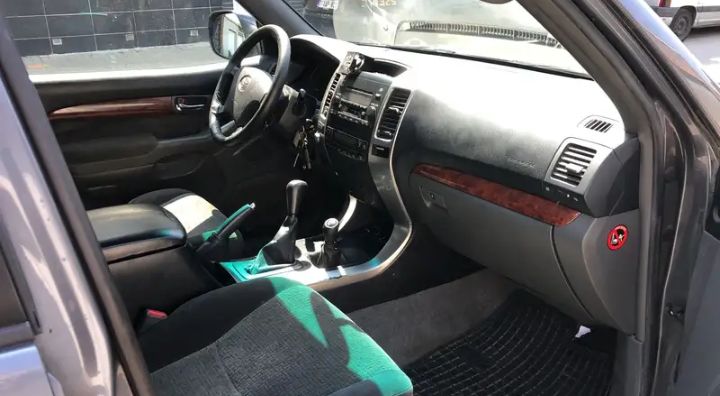 TOYOTA LAND CRUISER D4D