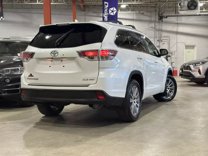 TOYOTA HIGHLANDER XLE 2015