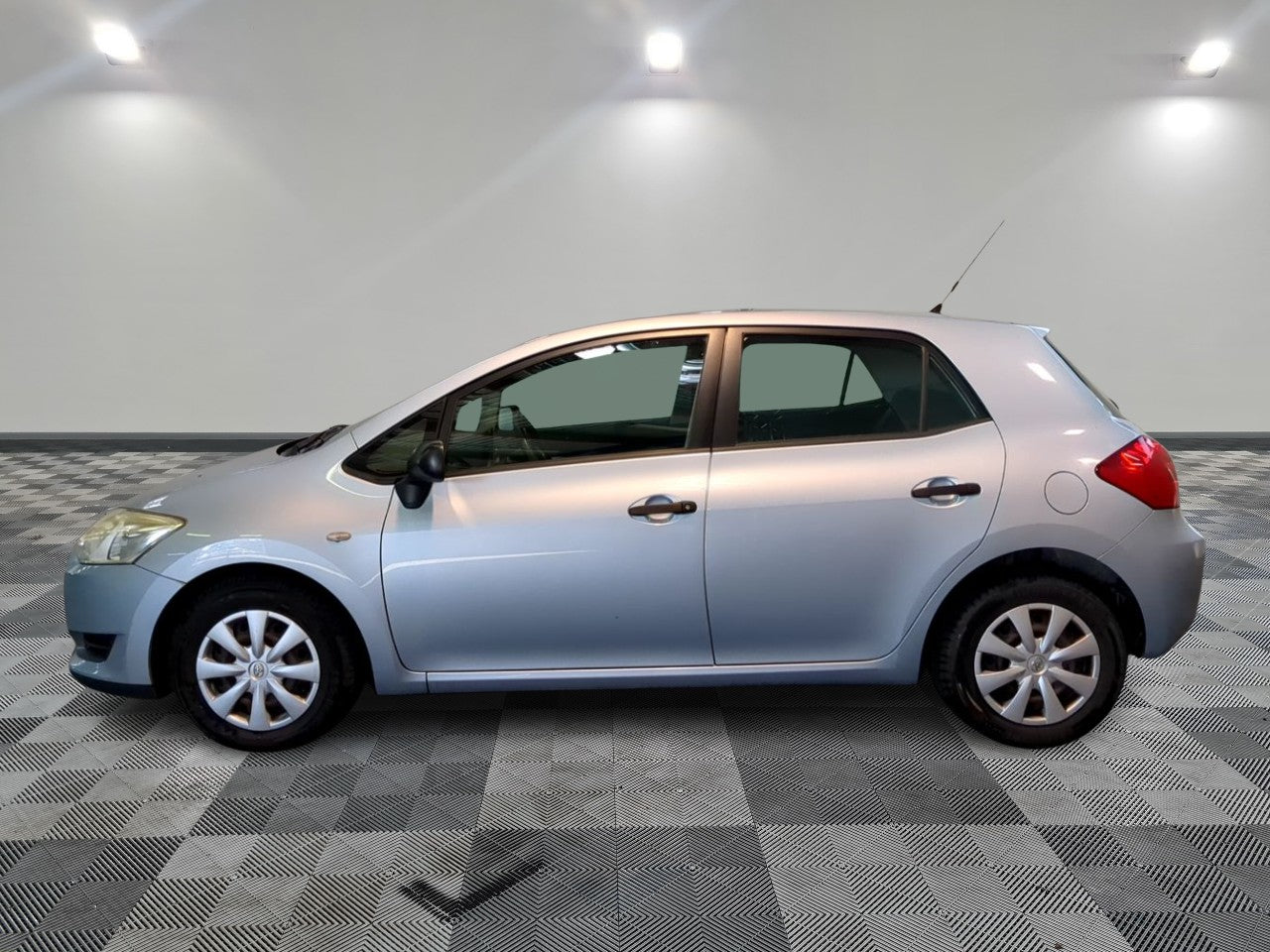 TOYOTA AURIS D4D 2010