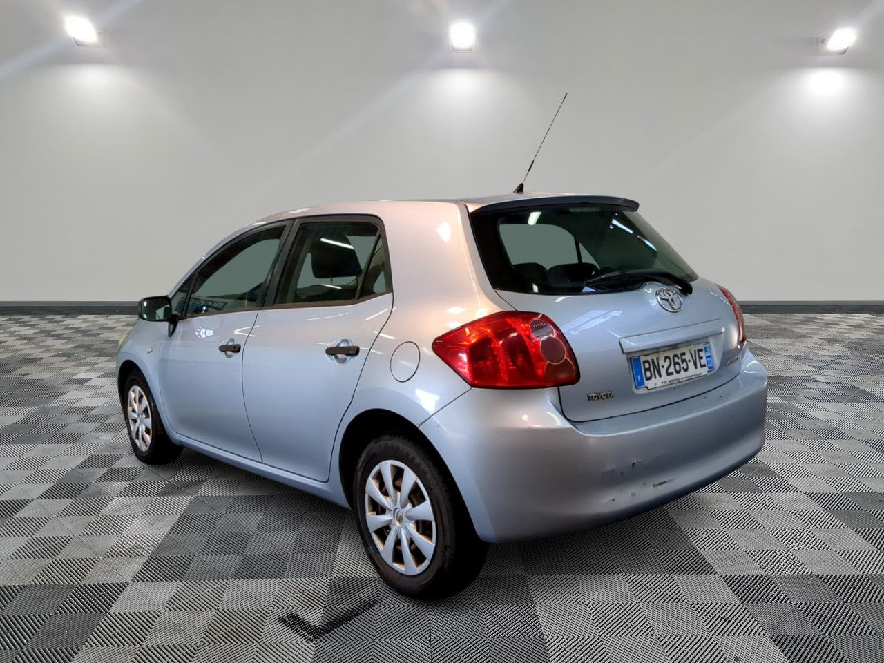TOYOTA AURIS D4D 2010