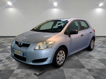 TOYOTA AURIS D4D 2010
