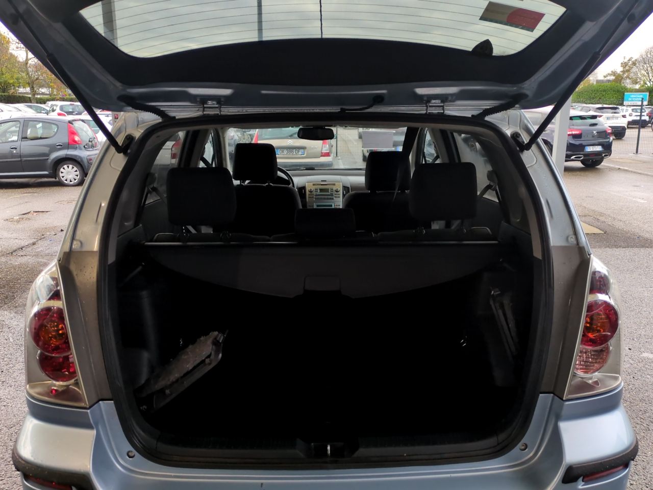 TOYOTA COROLLA VERSO D4D