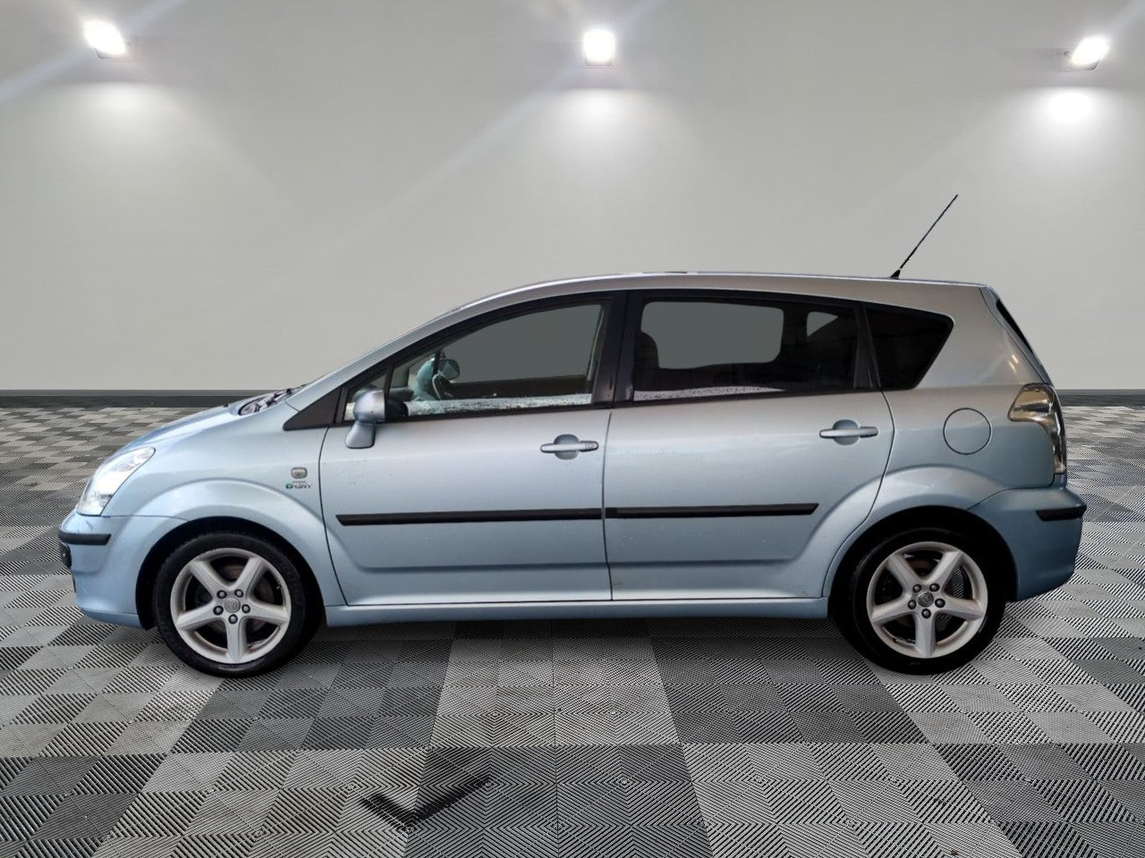 TOYOTA COROLLA VERSO D4D