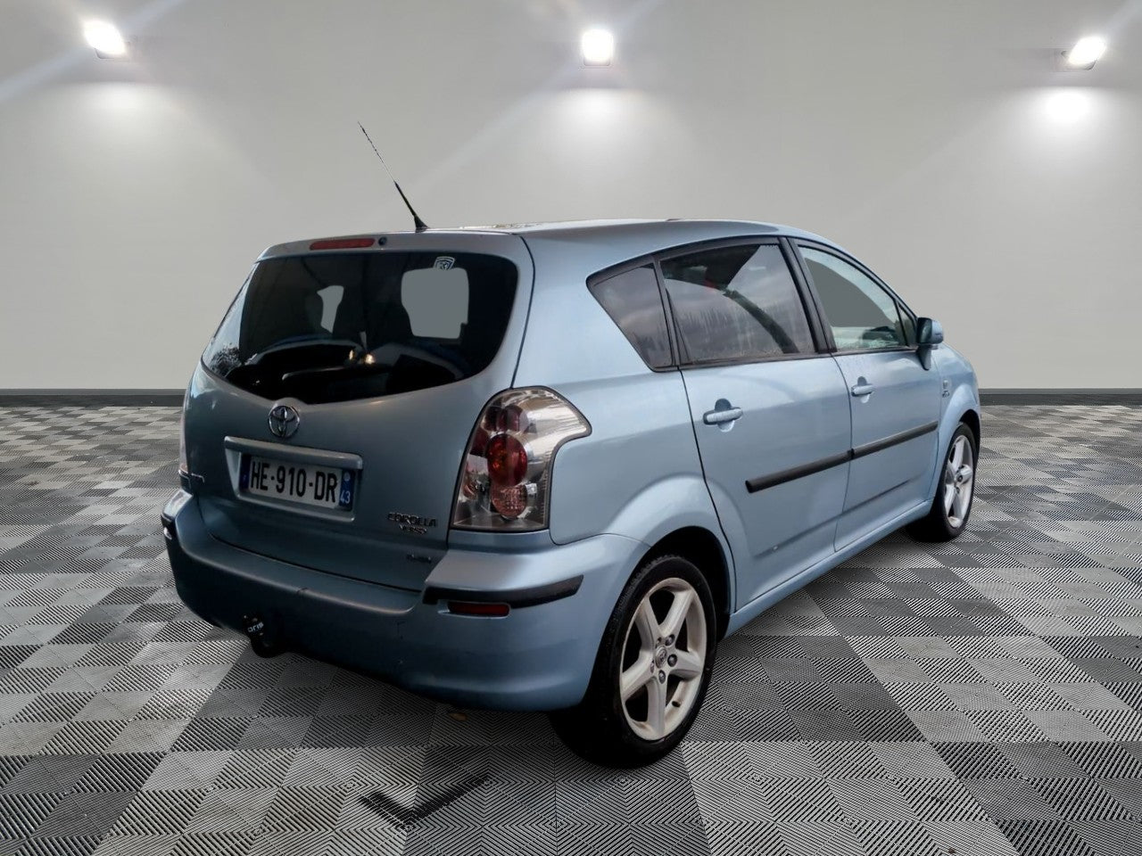 TOYOTA COROLLA VERSO D4D