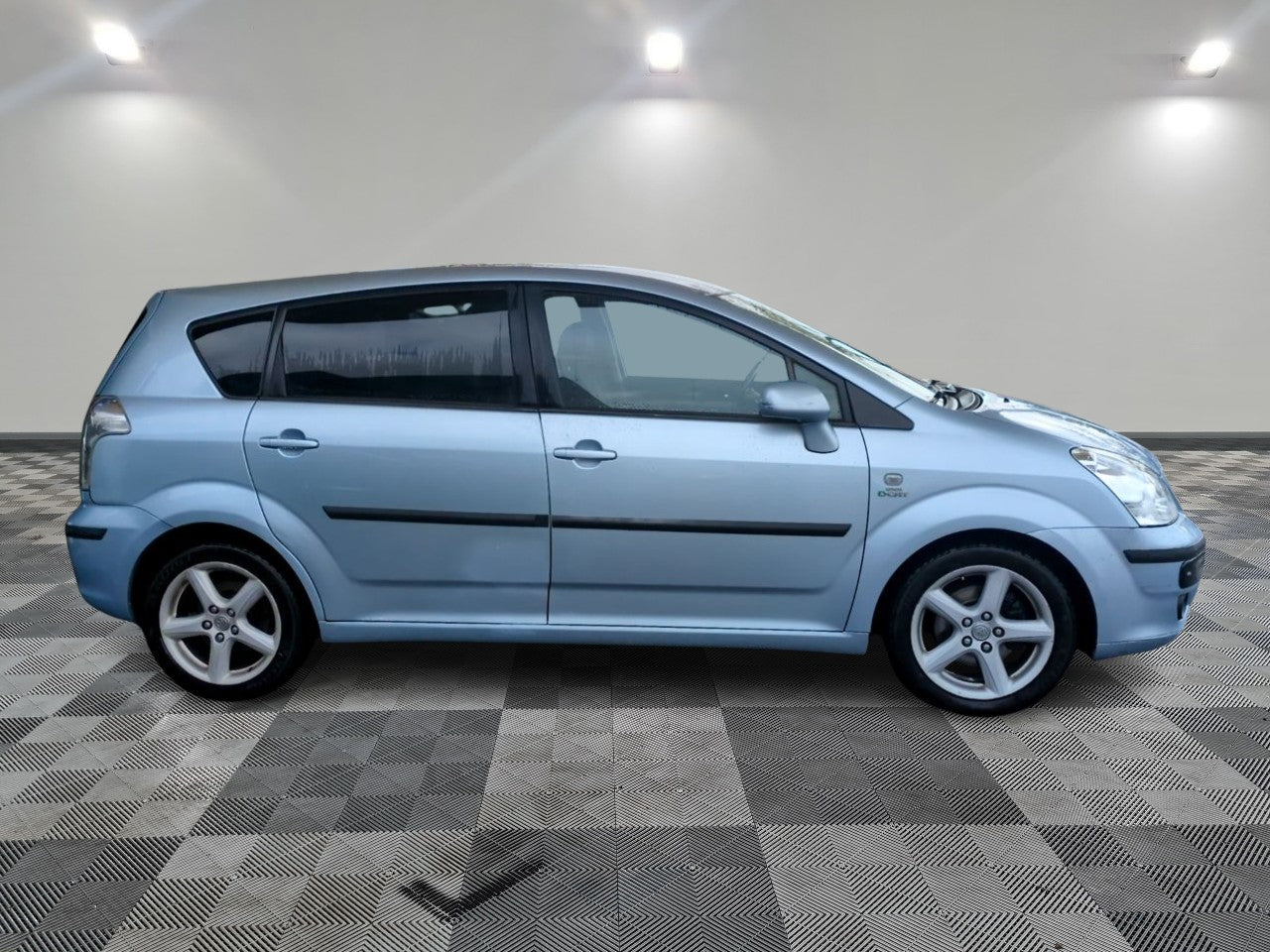 TOYOTA COROLLA VERSO D4D