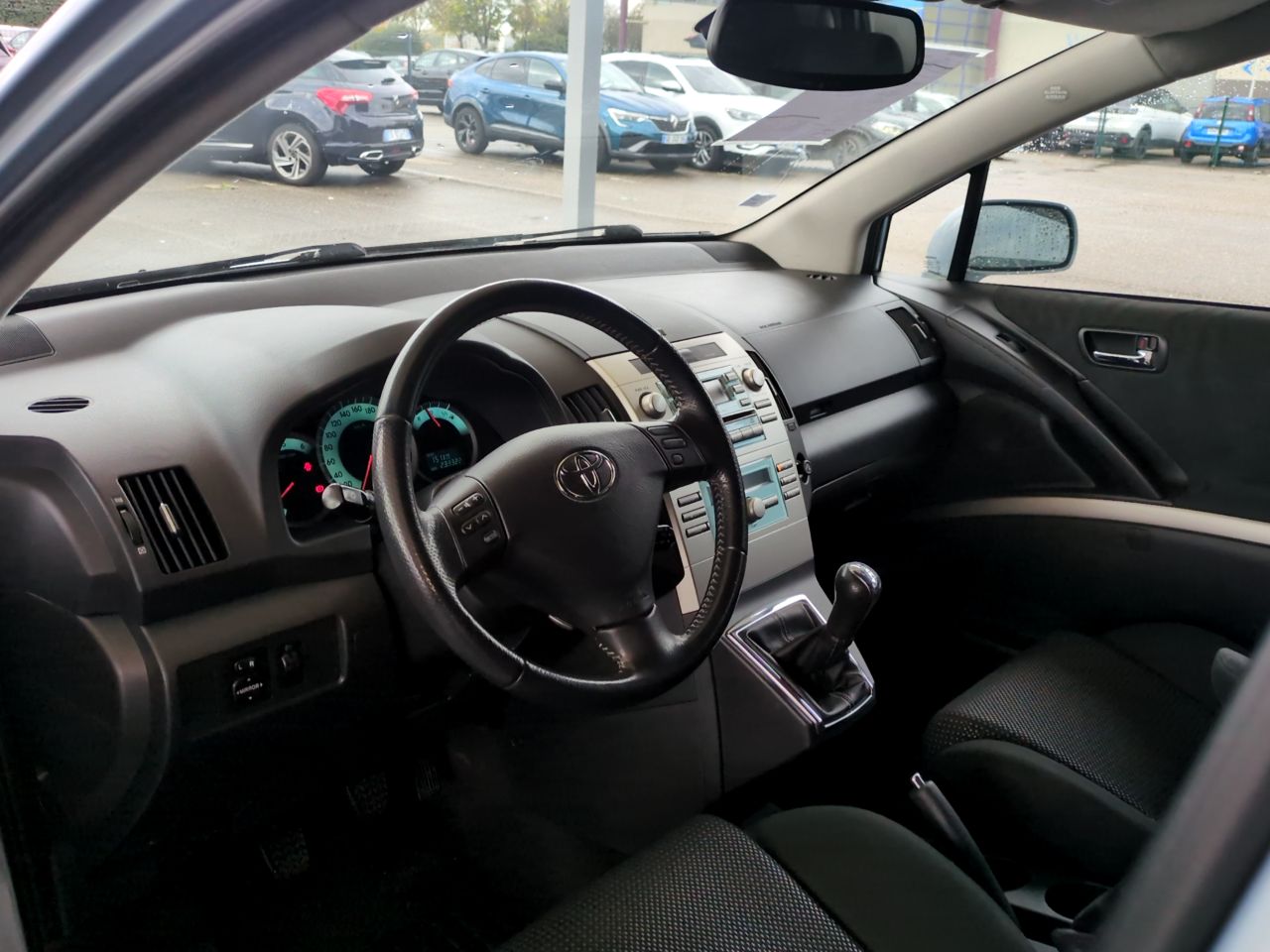 TOYOTA COROLLA VERSO D4D