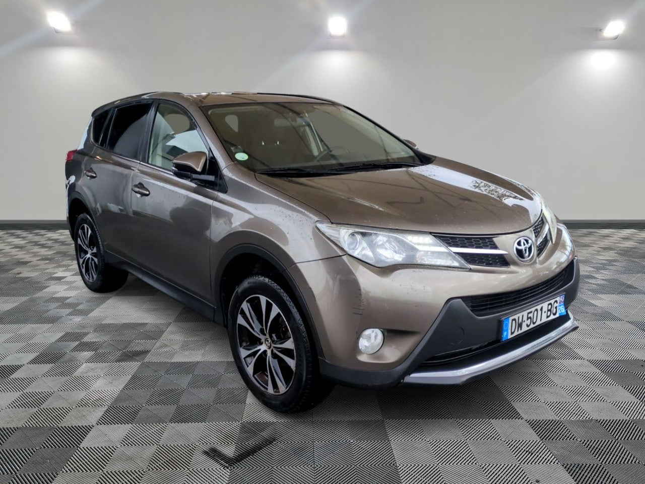TOYOTA RAV4 2015 D4D
