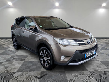 TOYOTA RAV4 2015 D4D