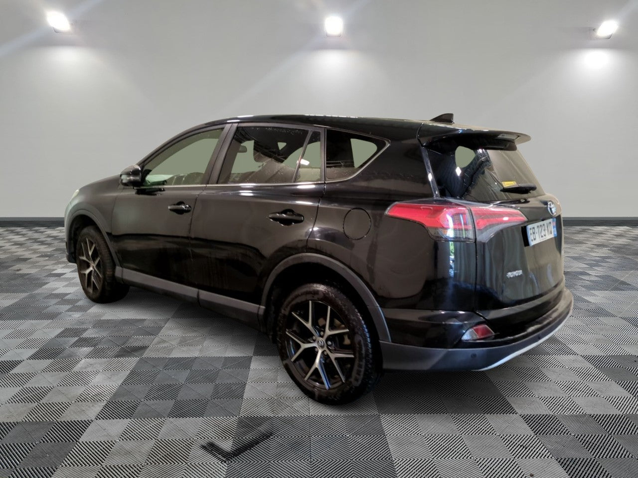 TOYOTA RAV4 2016 D4D