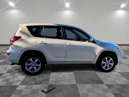 TOYOTA RAV4 2012 D4D