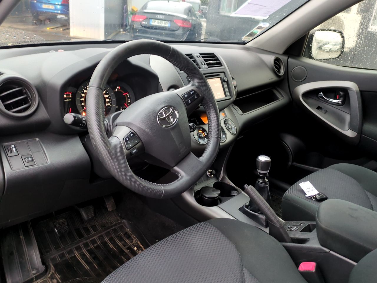 TOYOTA RAV4 2012