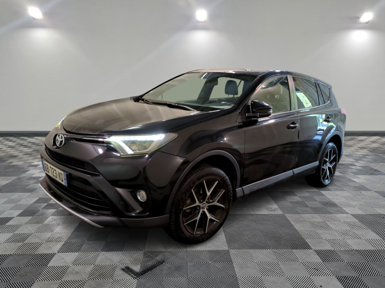 TOYOTA RAV4 2016 D4D