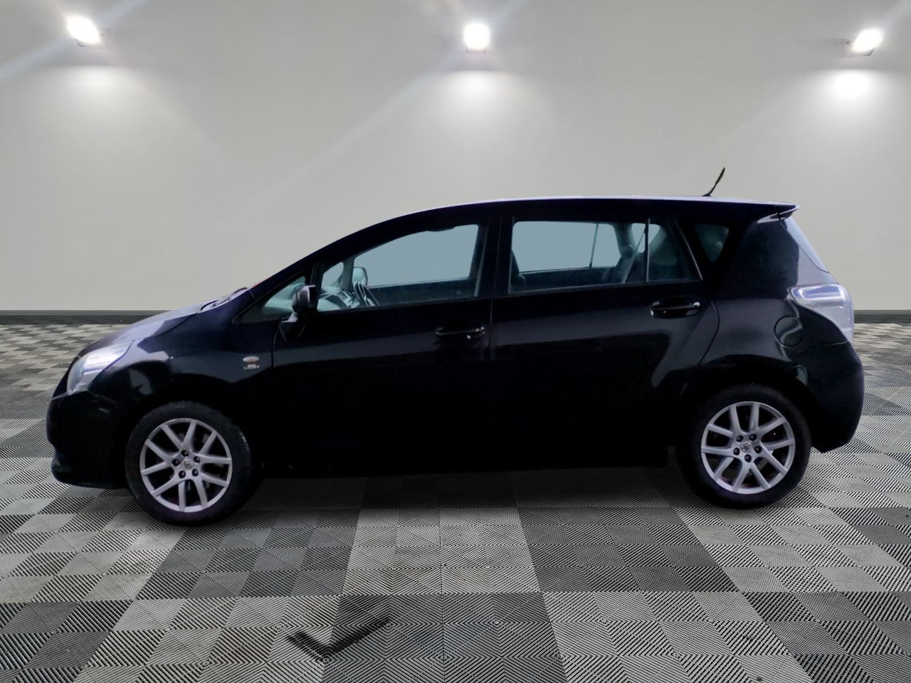 TOYOTA VERSO 2010 D-CAT