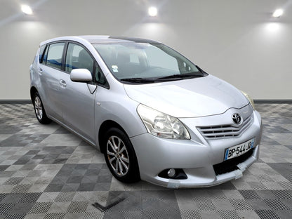 TOYOTA VERSO D4D 2011