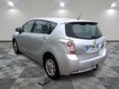 TOYOTA VERSO D4D 2011