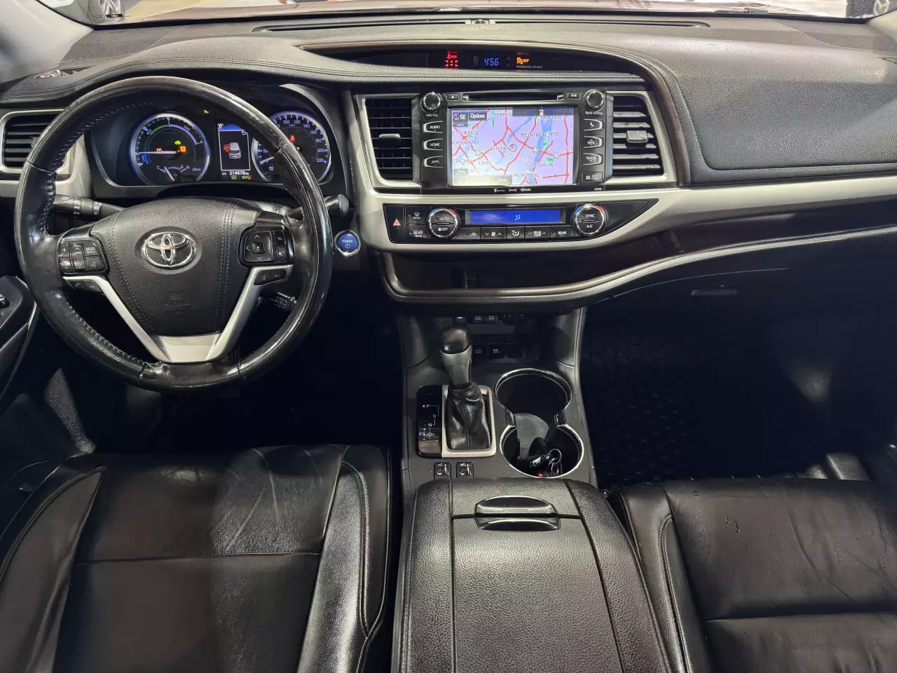 TOYOTA HIGHLANDER XLE 2019