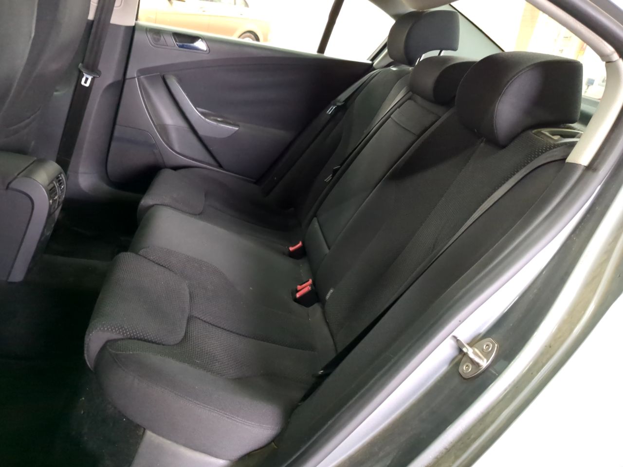 VOLKSWAGEN PASSAT 2006