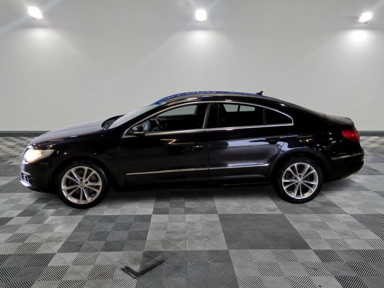 VOLKSWAGEN PASSAT CC 2010