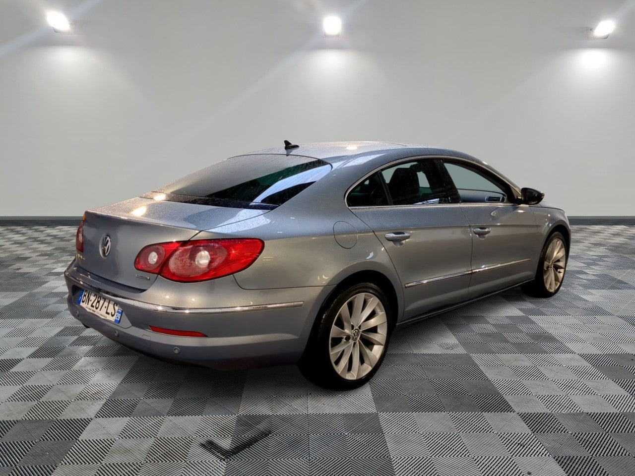 VOLKSWAGEN PASSAT CC 2011