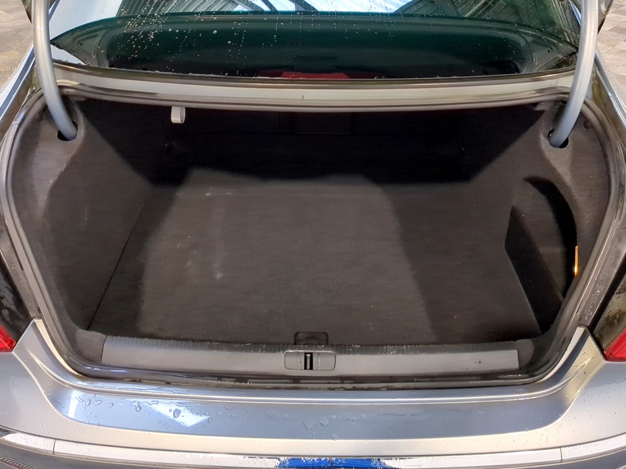 VOLKSWAGEN PASSAT CC 2011