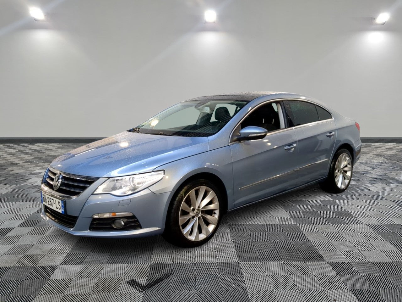 VOLKSWAGEN PASSAT CC 2011